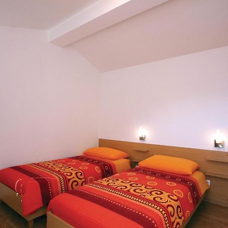 2 Bedroom Awesome Apartment In Plomin Zewnętrze zdjęcie