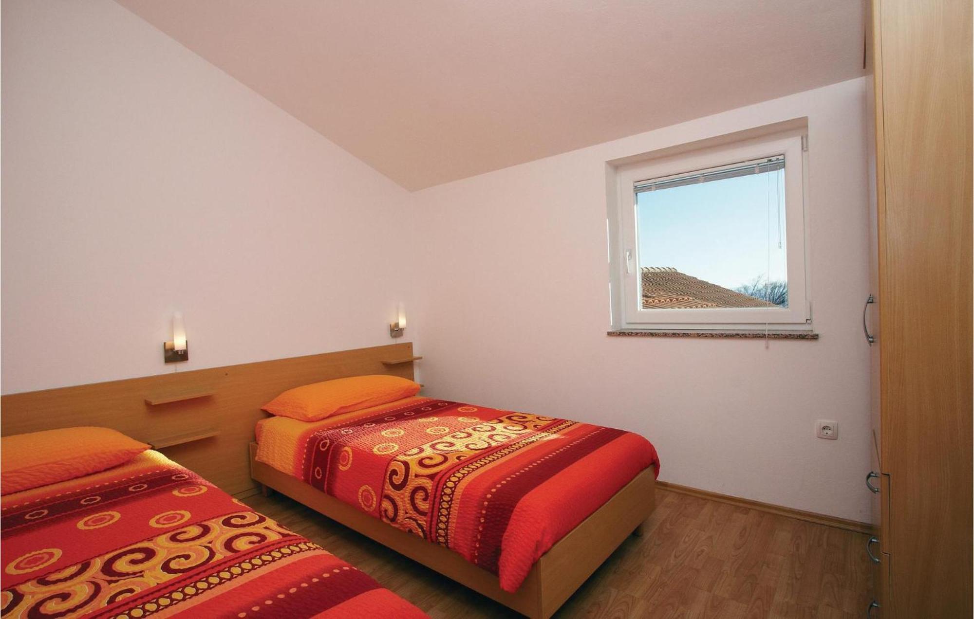 2 Bedroom Awesome Apartment In Plomin Zewnętrze zdjęcie